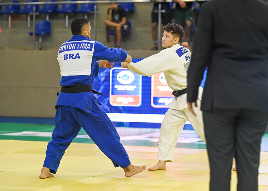 Judocas gaúchos lutam pelo Brasil no Open de Buenos Aires
