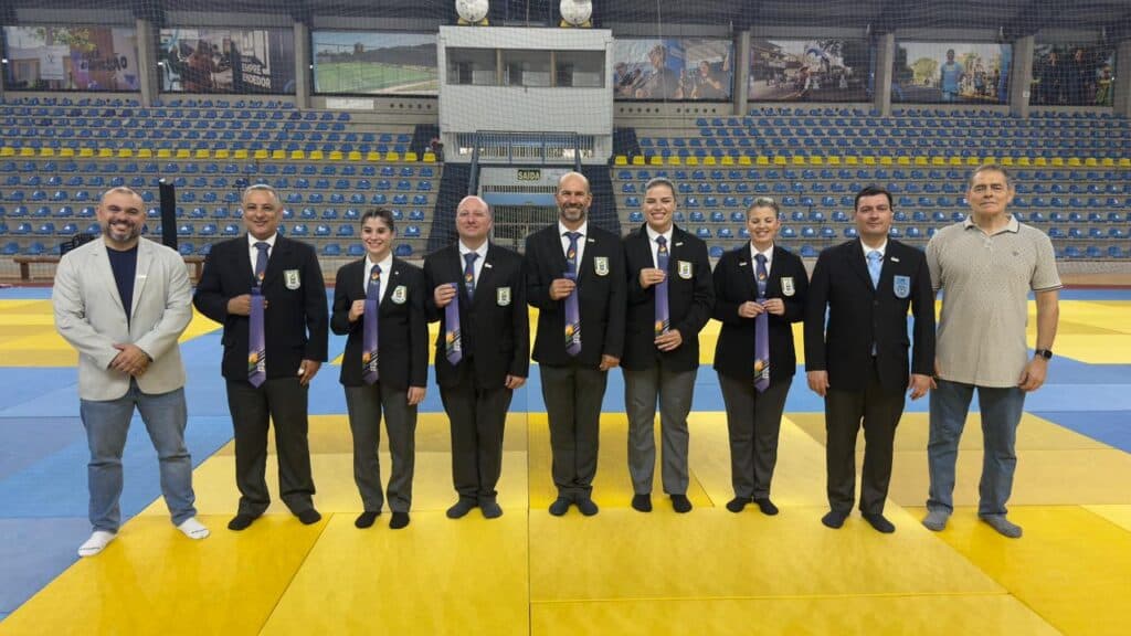 FGJ homenageia árbitros gaúchos promovidos em nível nacional
