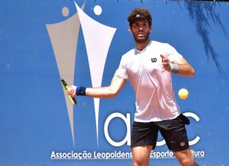 Clezar confirma favoritismo em etapa do Super Tênis