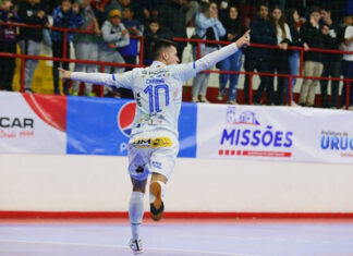 Capinha comanda vitória do Guarany em Uruguaiana