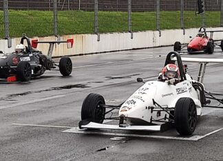 Final de Semana de Velocidade e Chuva no Velopark