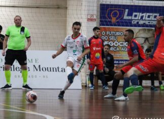 Sercca vence o Viamão, em Casca