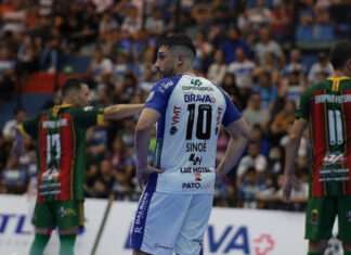 Sampaio e Pato decidem semifinal da Copa do Brasil