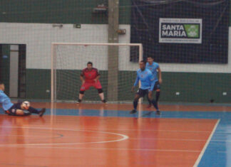 UFSM vence mais uma e se isola na liderança da Série Ouro