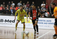 De virada, Joinville vence o Jaraguá no clássico catarinense