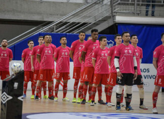 Clubes e fornecedora de material se envolvem em ação do Outubro Rosa