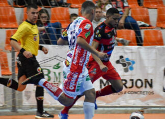 Com o time misto, Cascavel perde para o Laranjeiras pelo paranaense